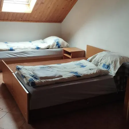 Guest house Priehrada Trstena